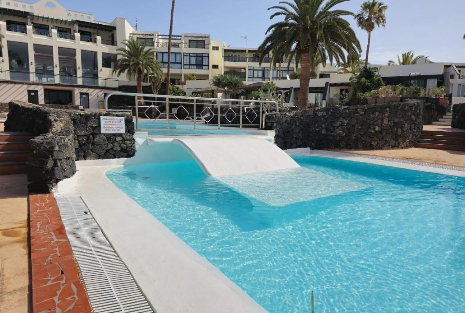 Apartmán Bungalow Lido-Playa Roca Residence With Sea Front Access - Free Ac - Wifi Costa Teguise